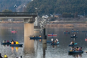 point-select-boat